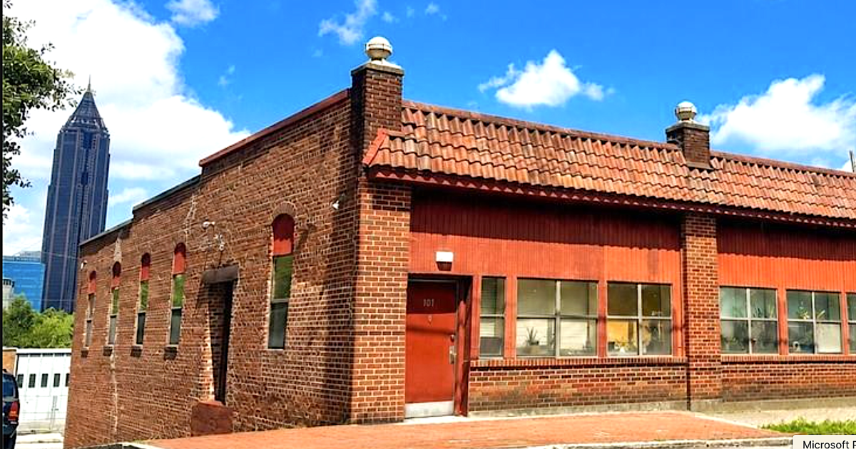 Triangular 1920s triplex on Parkway Drive lists at $750K, a block from Central Park