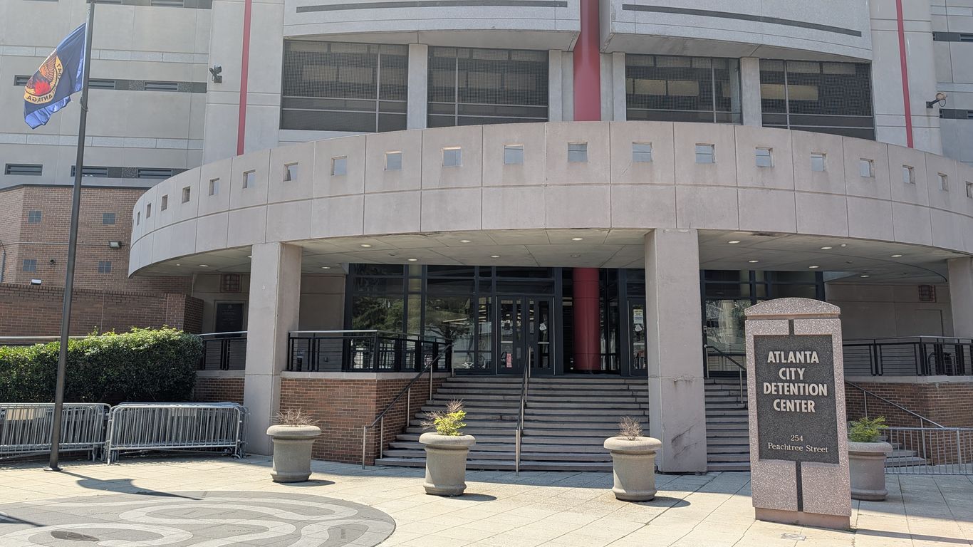 Fulton County counteroffers $56.6 million for the downtown jail, with a deadline attached