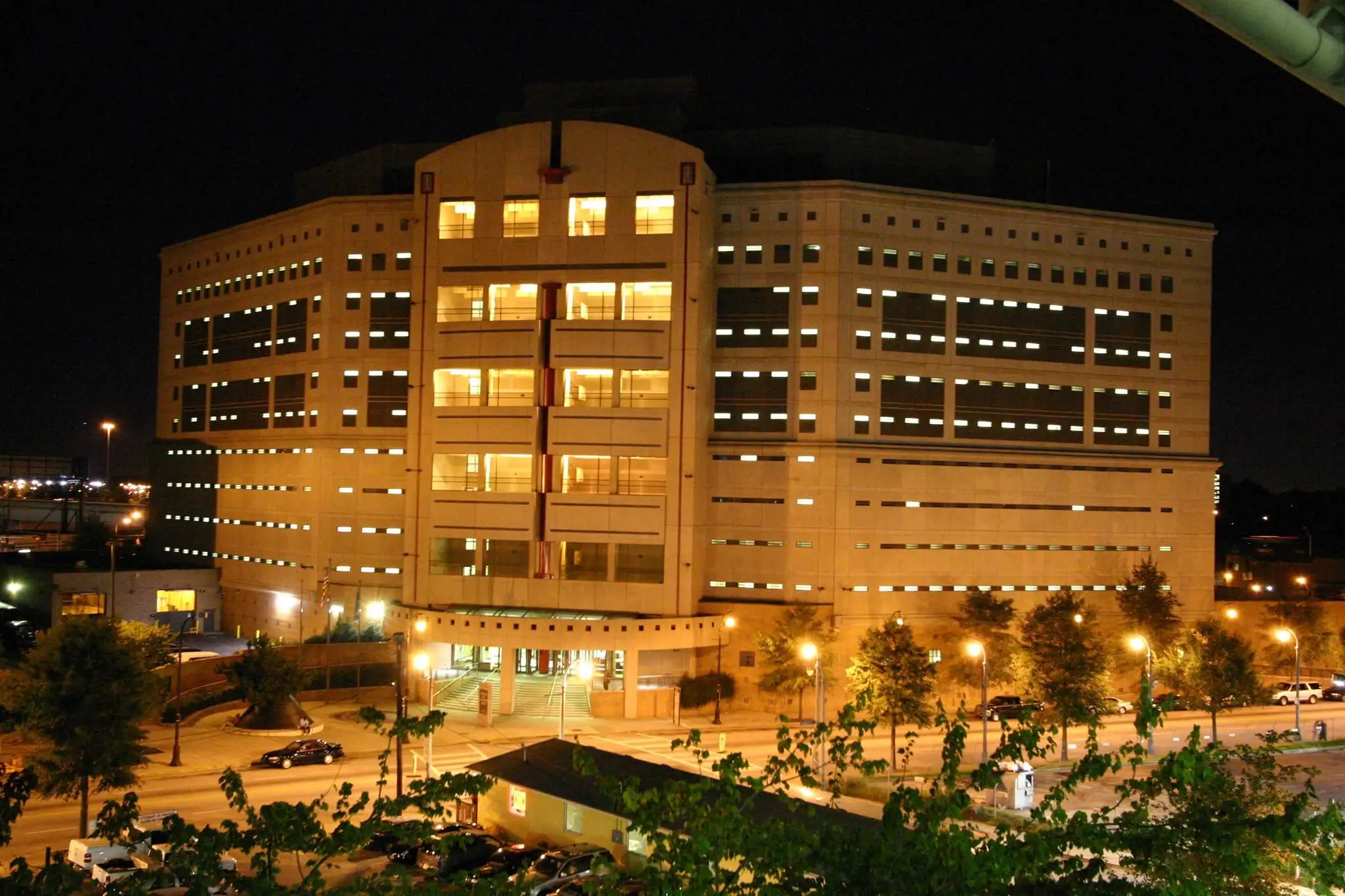 Fulton County offers $56.5M for the downtown detention center as the city holds out for $80M