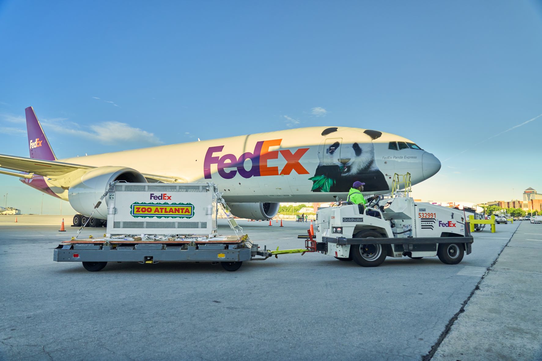 Giant pandas arriving in Atlanta on the FedEx Panda Express (photo courtesy of FedEx)