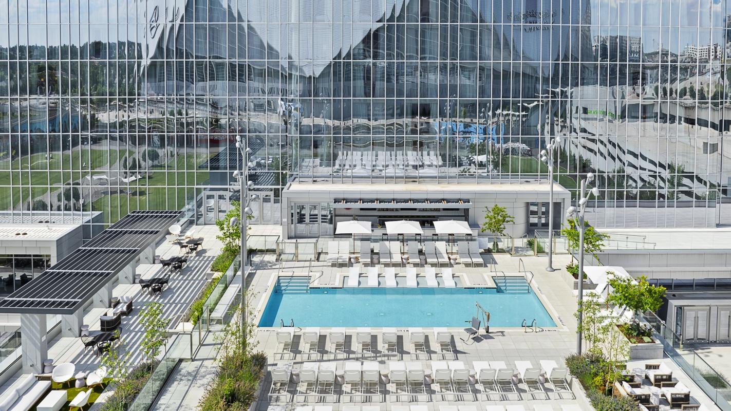 The saltwater pool and Highball bar at Signia by Hilton Atlanta