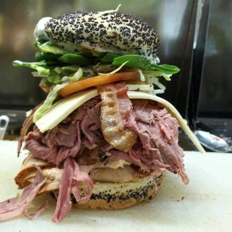 Reuben's Deli