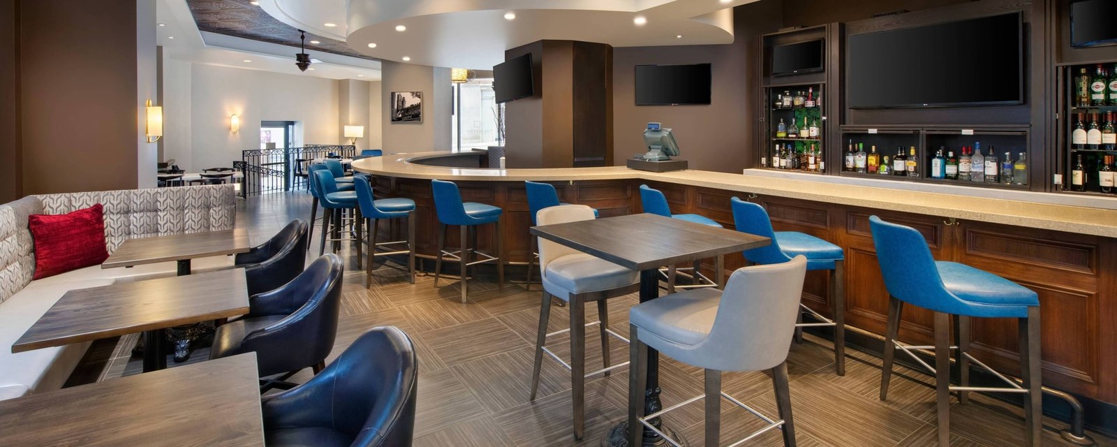 The Bistro - Eat. Drink. Connect.