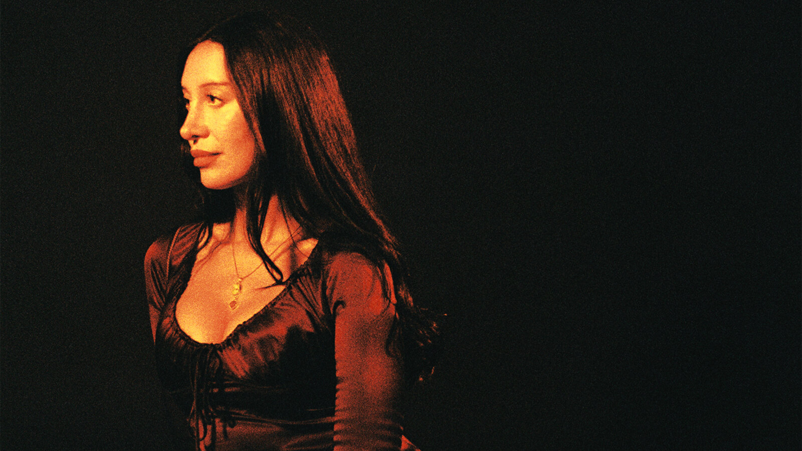 Julia Wolf + Bee Blackwell at The Masquerade